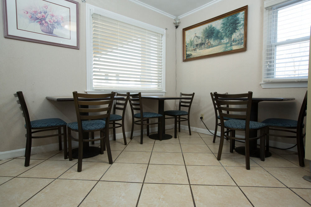 Econo Lodge Sturbridge Route 20 Екстер'єр фото